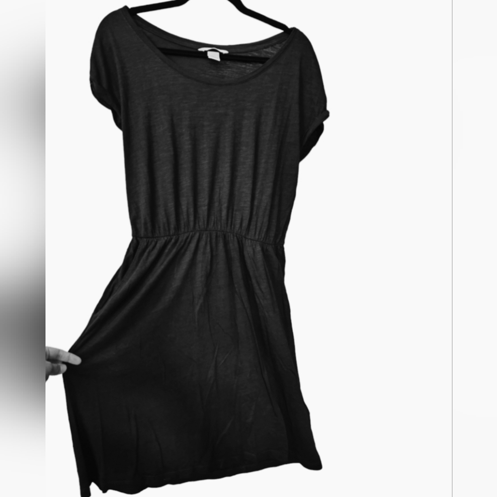 H&M T-shirt dress, Black